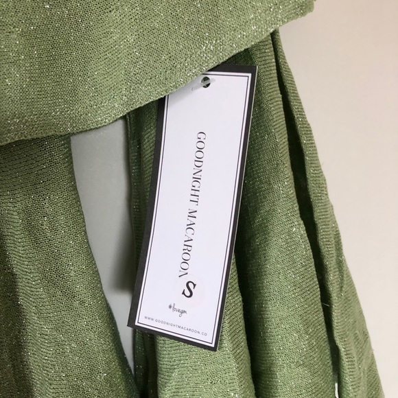 NWT Goodnight Macaroon off shoulder tiered top S - Picture 10 of 12